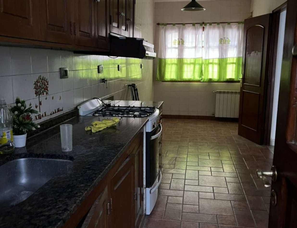 Casa de familia en venta en Tres Cerritos 