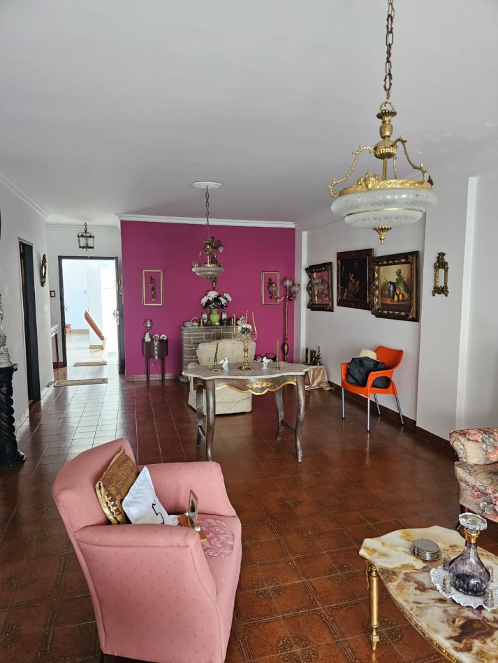 VENTA DE DEPARTAMENTO CENTRICO en 25 de mayo