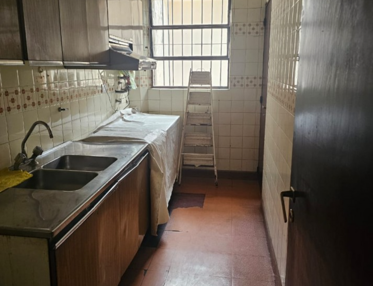 Venta de departamento 1er piso 