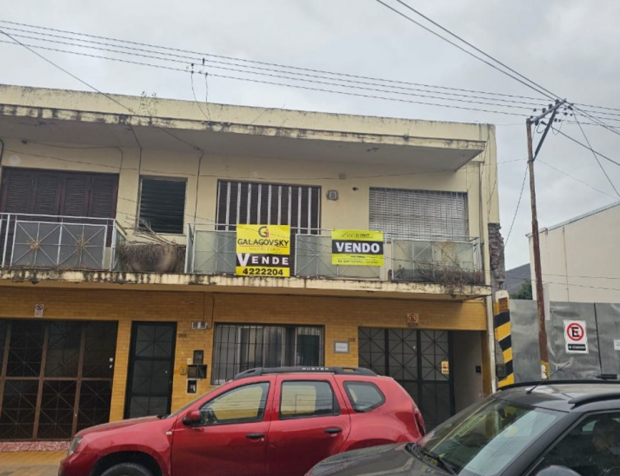 Venta de departamento 1er piso 