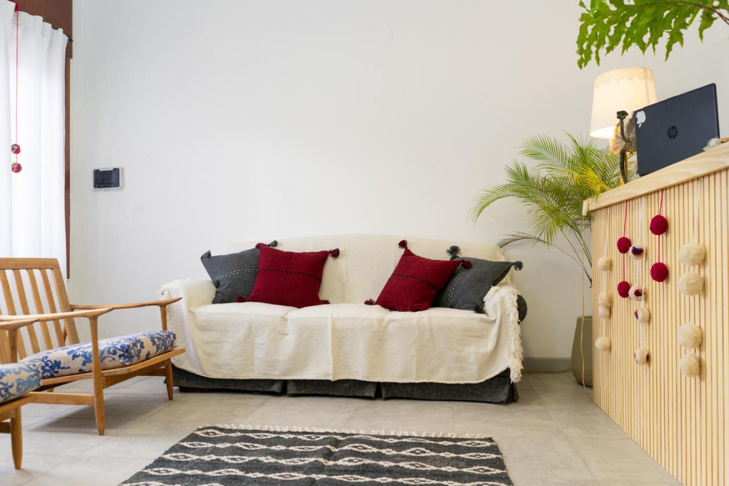 OPORTUNIDAD EN VENTA!  Lamadrid 182, entre Alvarado y Urquiza