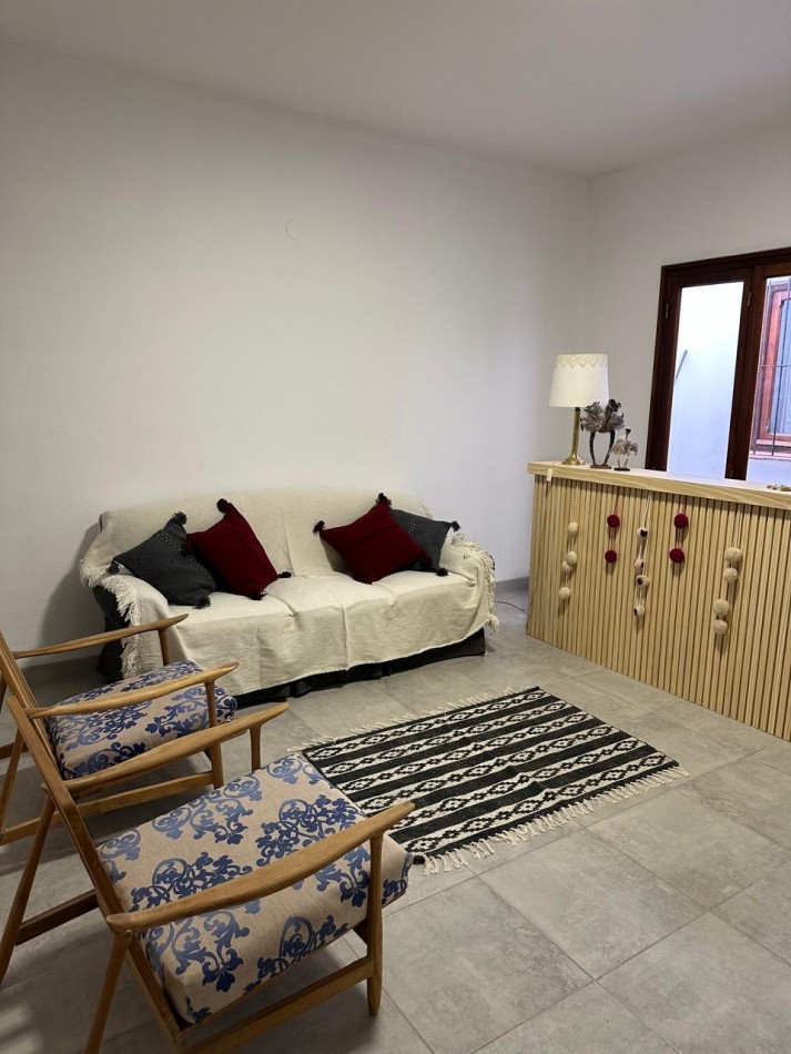 OPORTUNIDAD EN VENTA!  Lamadrid 182, entre Alvarado y Urquiza