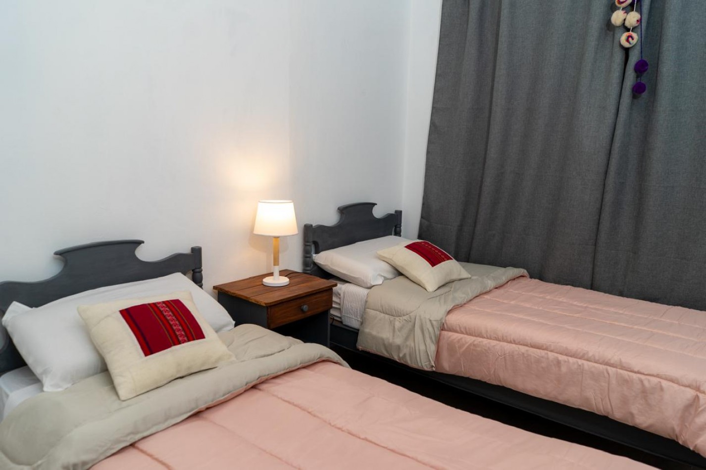 OPORTUNIDAD EN VENTA!  Lamadrid 182, entre Alvarado y Urquiza