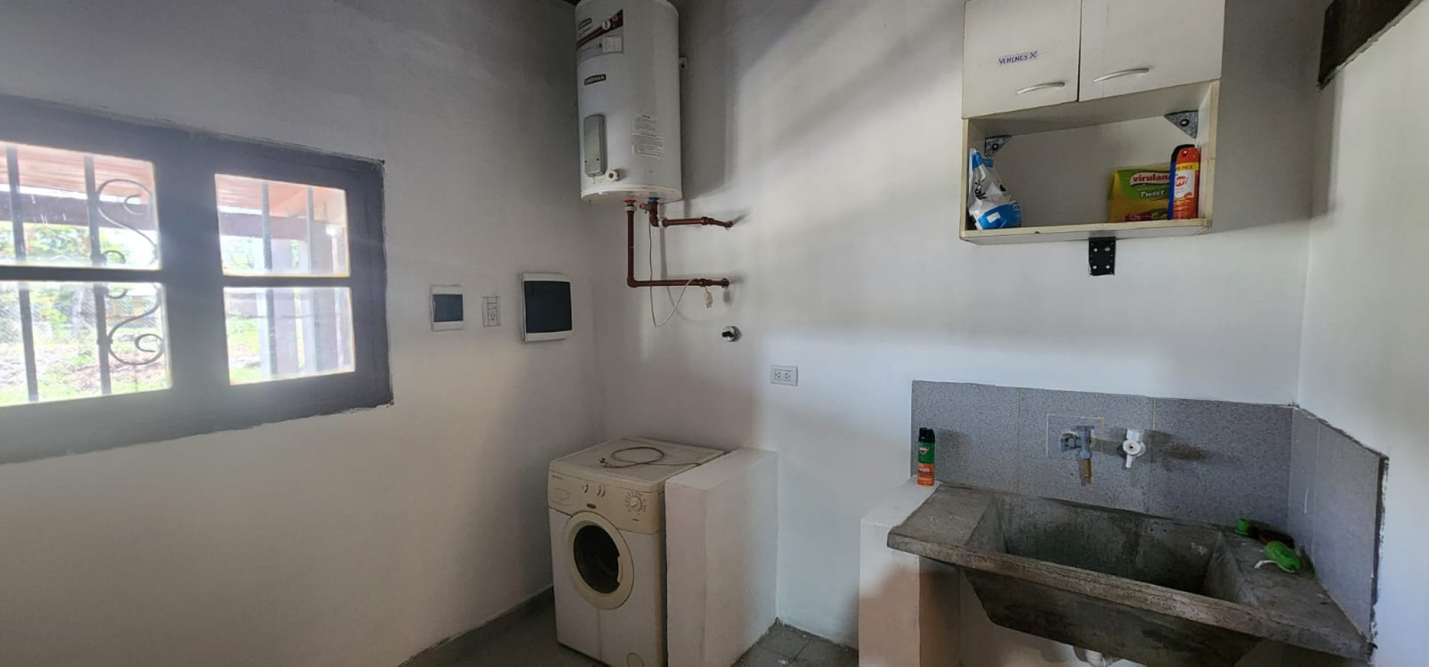 HERMOSA CASA EN VENTA  VILLA EL DIQUE LA SILLETA