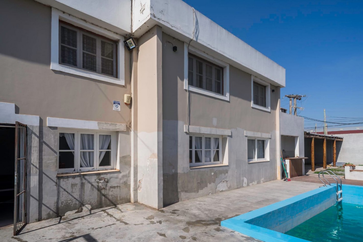 VENTA CASA CON PREDIO Y GALPON CAMINO A LA ISLA