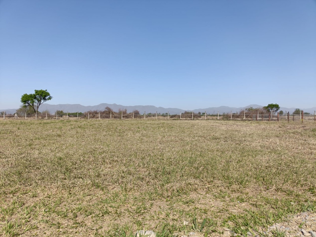 TERRENO EN VENTA - BARRIO PRIVADO  Club de Campo El Aybal