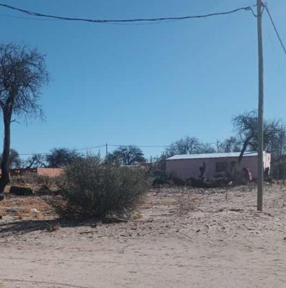 TERRENO ESQUINA EN VENTA 300M² 