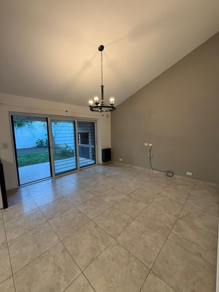 CASA DE DOS DORMITORIOS PARQUE BELGRANO