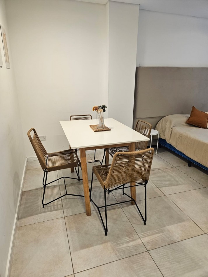 ALQUILER MONOAMBIENTE LEGUIZAMON 246