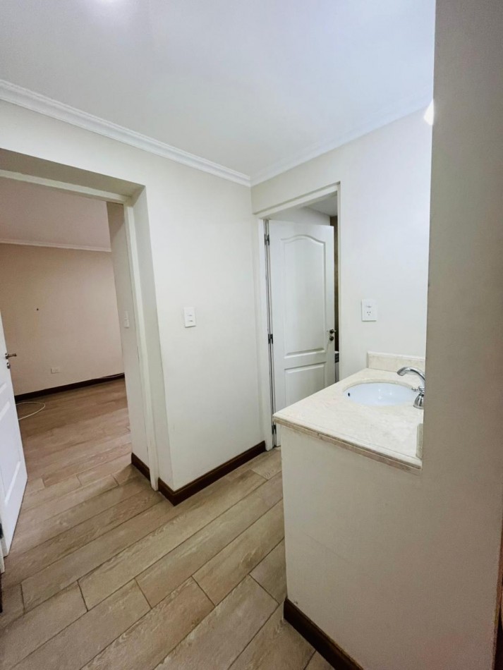 DEPARTAMENTO EN BROWN 241