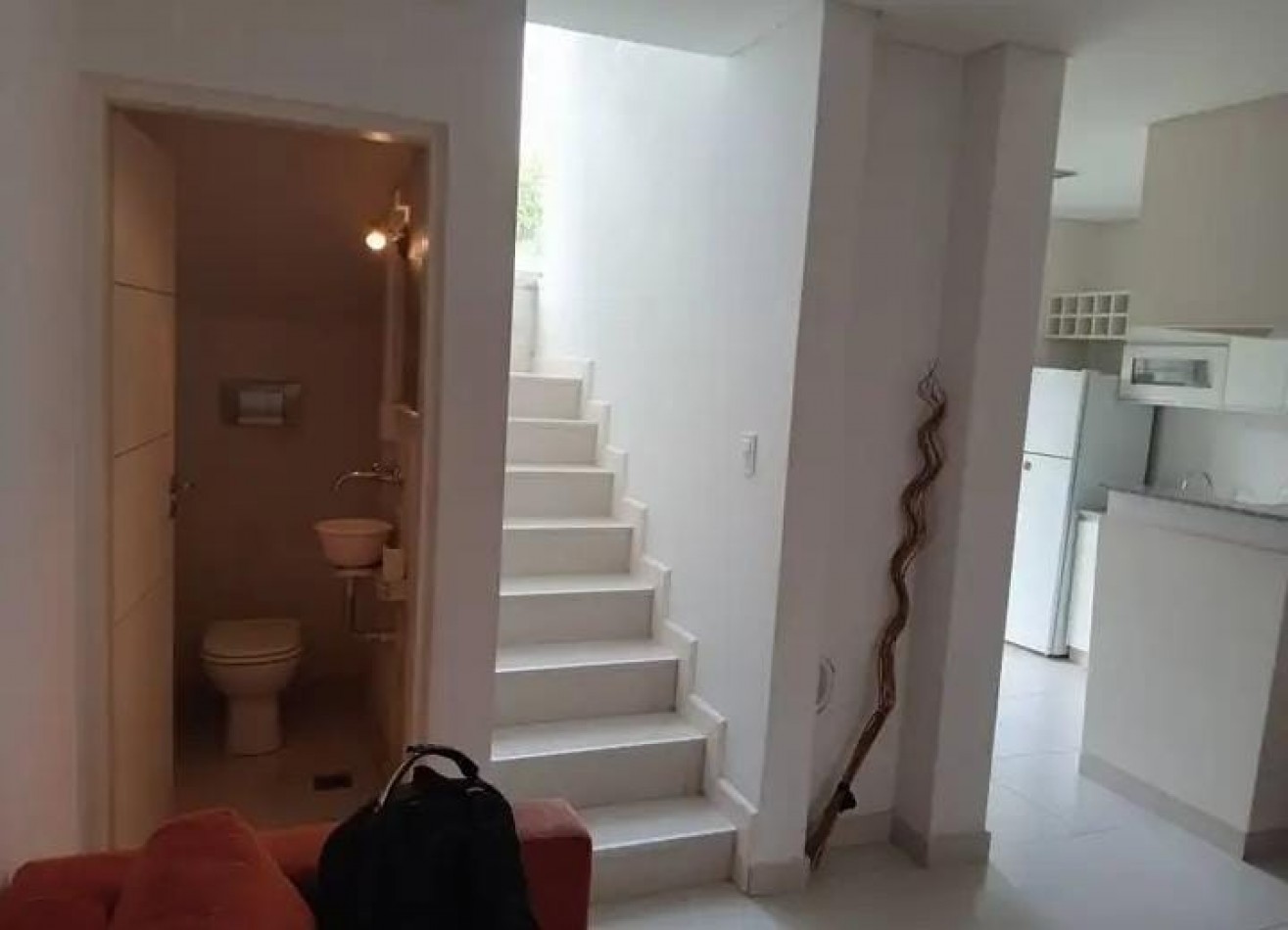 ALQUILER - LOFT EN LA ALMUDENA | VILLA CONTEMPORANEA