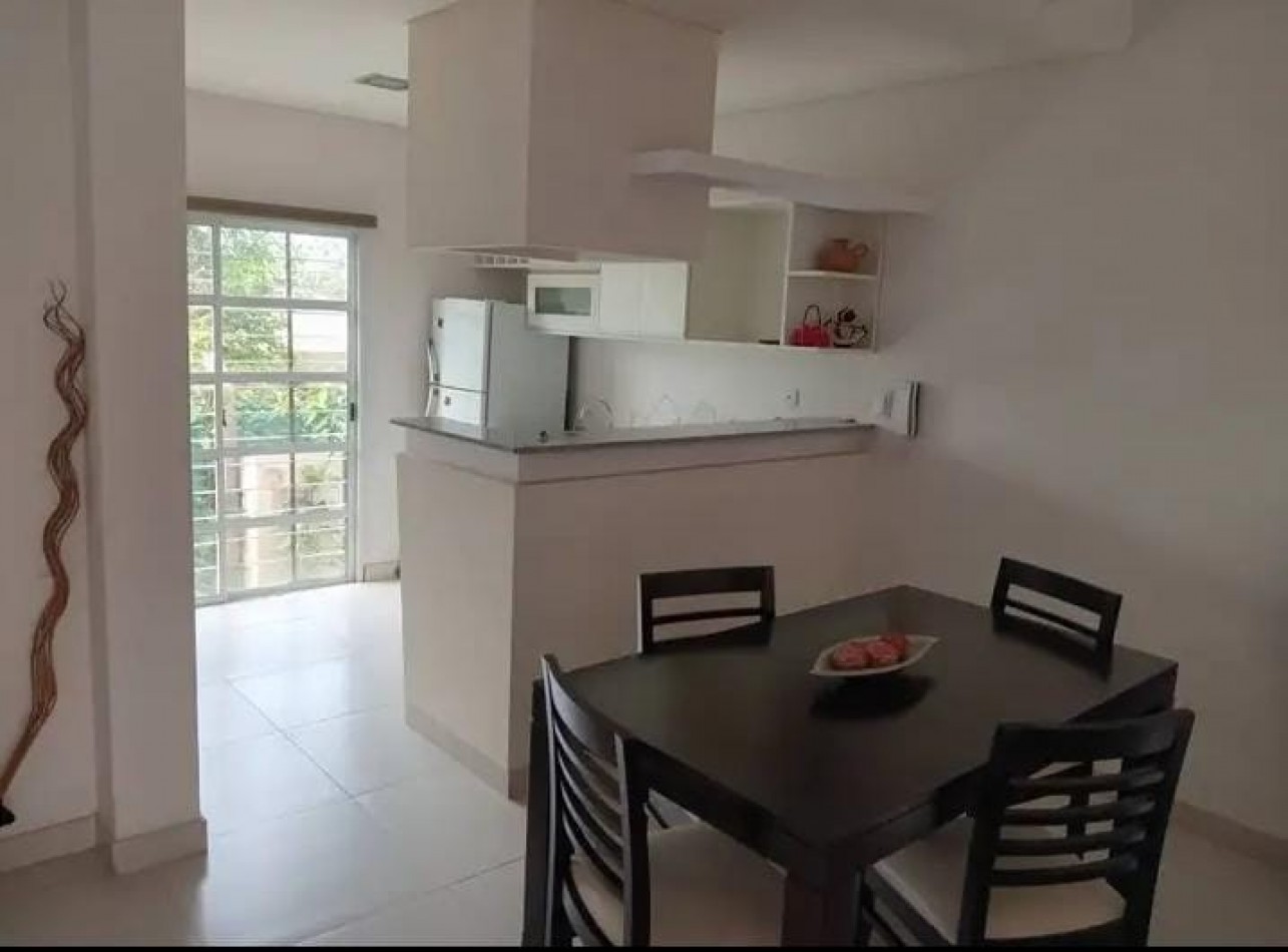 ALQUILER - LOFT EN LA ALMUDENA | VILLA CONTEMPORANEA