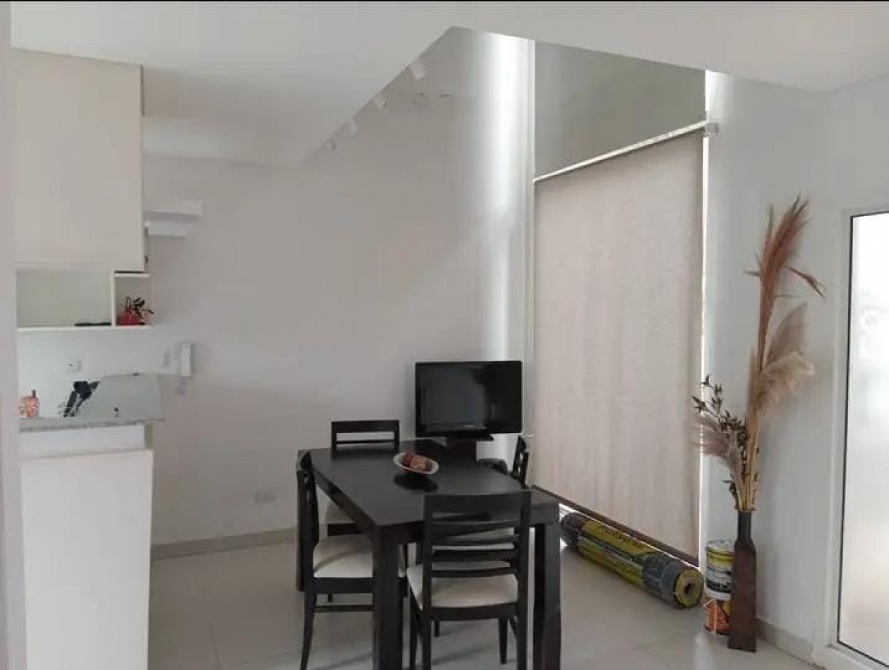 ALQUILER - LOFT EN LA ALMUDENA | VILLA CONTEMPORANEA