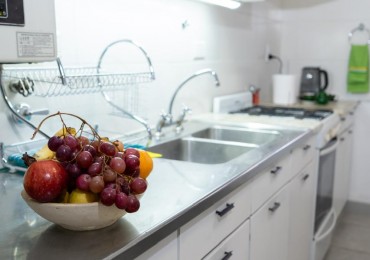 OPORTUNIDAD EN VENTA!  Lamadrid 182, entre Alvarado y Urquiza